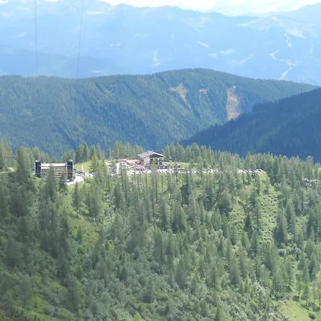 Πανσιόν Gasthof Hunerkogel 3*