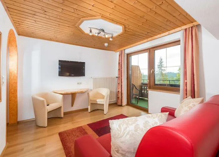 Gasthof Hunerkogel Guest house Ramsau am Dachstein