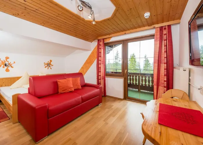 Gasthof Hunerkogel Guest house Ramsau am Dachstein